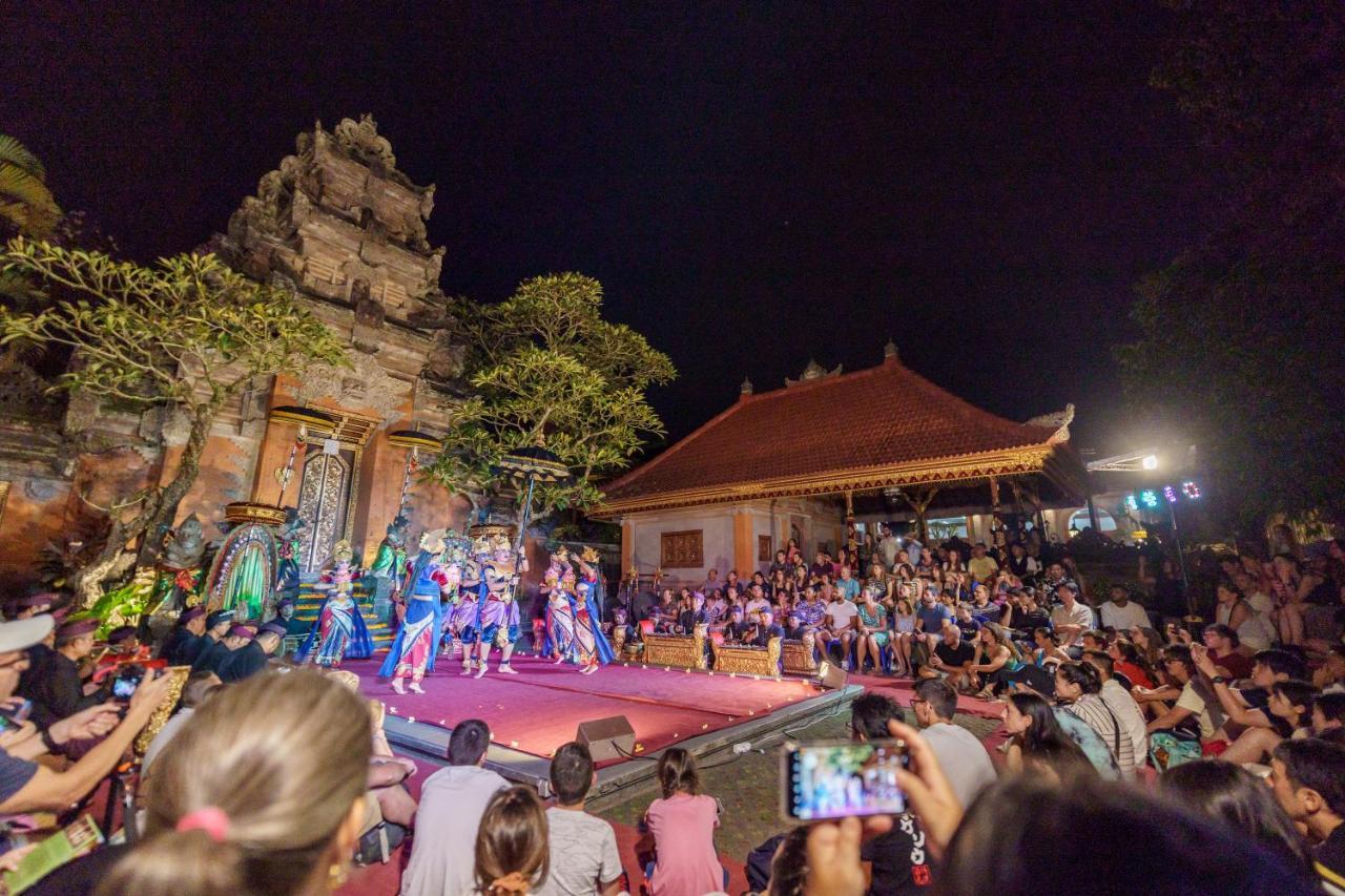 Saren Kauh Ubud Palaceॐ Exterior photo